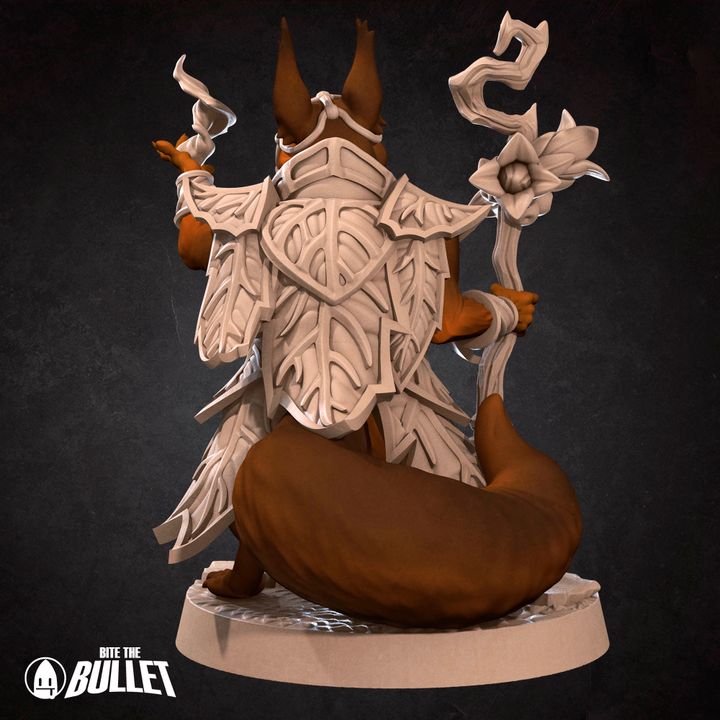 Squirrelfolk Sorceress (Medium) - Tabletop Figure for Dungeons & Dragons, DnD, Pathfinder RPGs, TTRPG