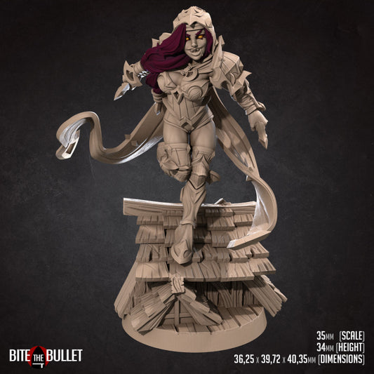 Vampire Rogue (Medium) - Tabletop Figure for Dungeons & Dragons, DnD, Pathfinder RPGs, TTRPG