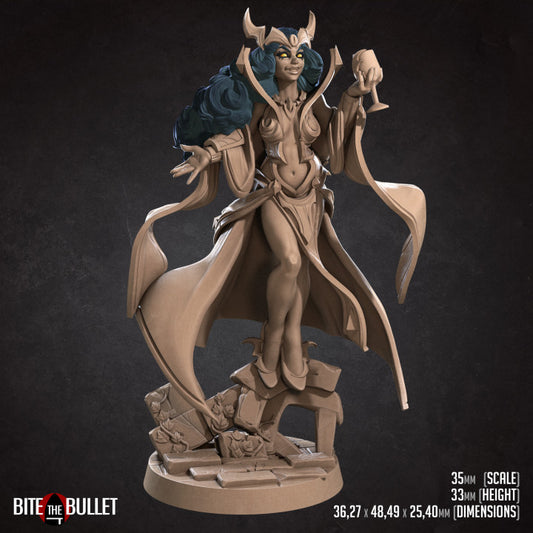Vampire Sorceress (Medium) - Tabletop Figure for Dungeons & Dragons, DnD, Pathfinder RPGs, TTRPG
