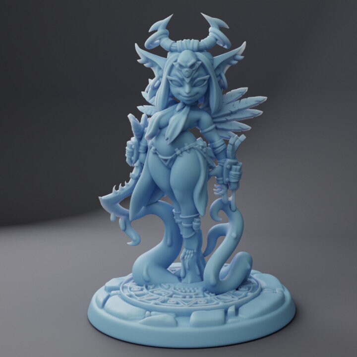 Magglubiyette, Goblin Blood-Goddess (Medium) - Tabletop Figure for Dungeons & Dragons, DnD, Pathfinder RPGs, TTRPG