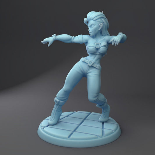 Maggona, Orcish Dancer - Tabletop Figure for Dungeons & Dragons, DnD, Pathfinder RPGs, TTRPG