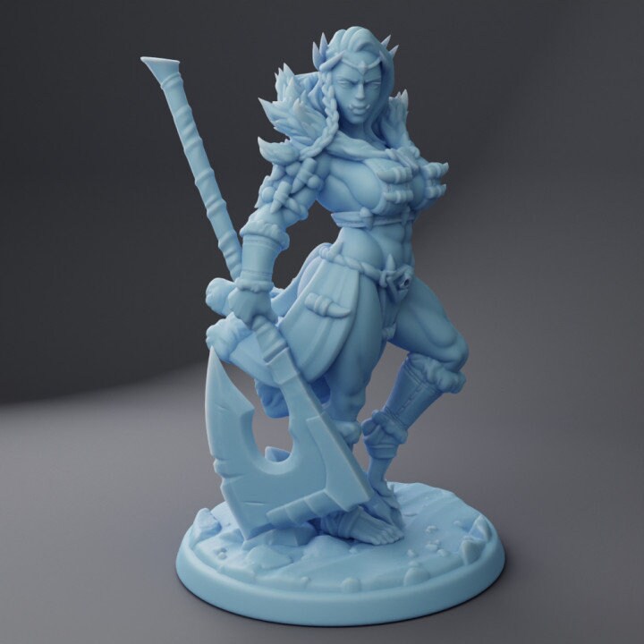 Orc Queen (Medium) - Tabletop Figure for Dungeons & Dragons, DnD, Pathfinder RPGs, TTRPG