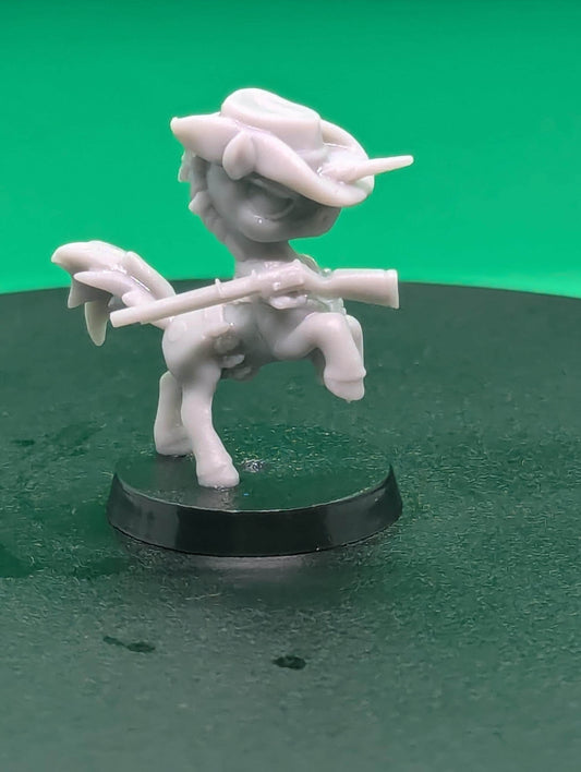 Gunslinger Unicorn (Medium) - Tabletop Figure for Dungeons & Dragons, DnD, Pathfinder RPGs, TTRPG