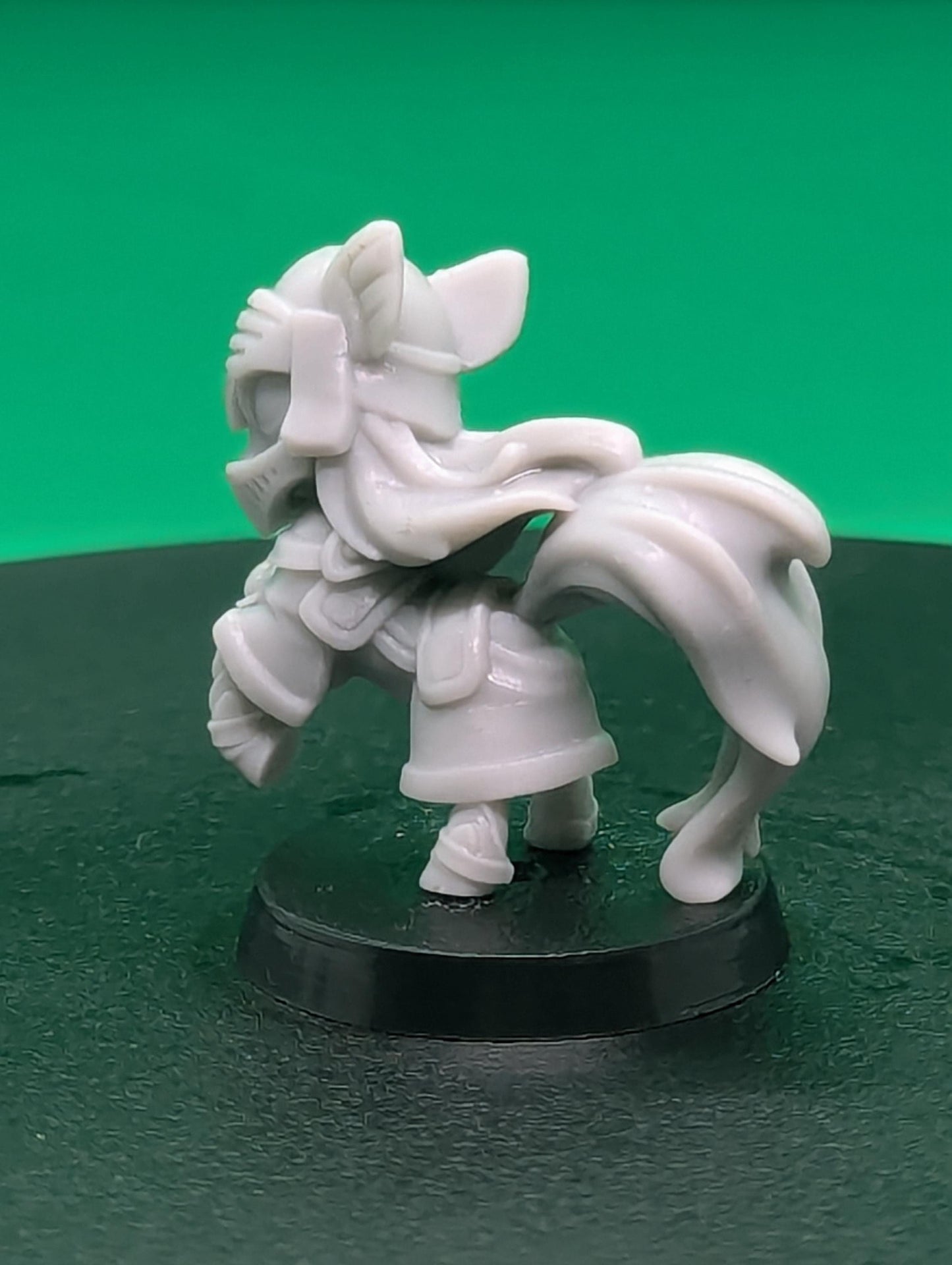 Paladin Pony (Medium) - Tabletop Figure for Dungeons & Dragons, DnD, Pathfinder RPGs, TTRPG