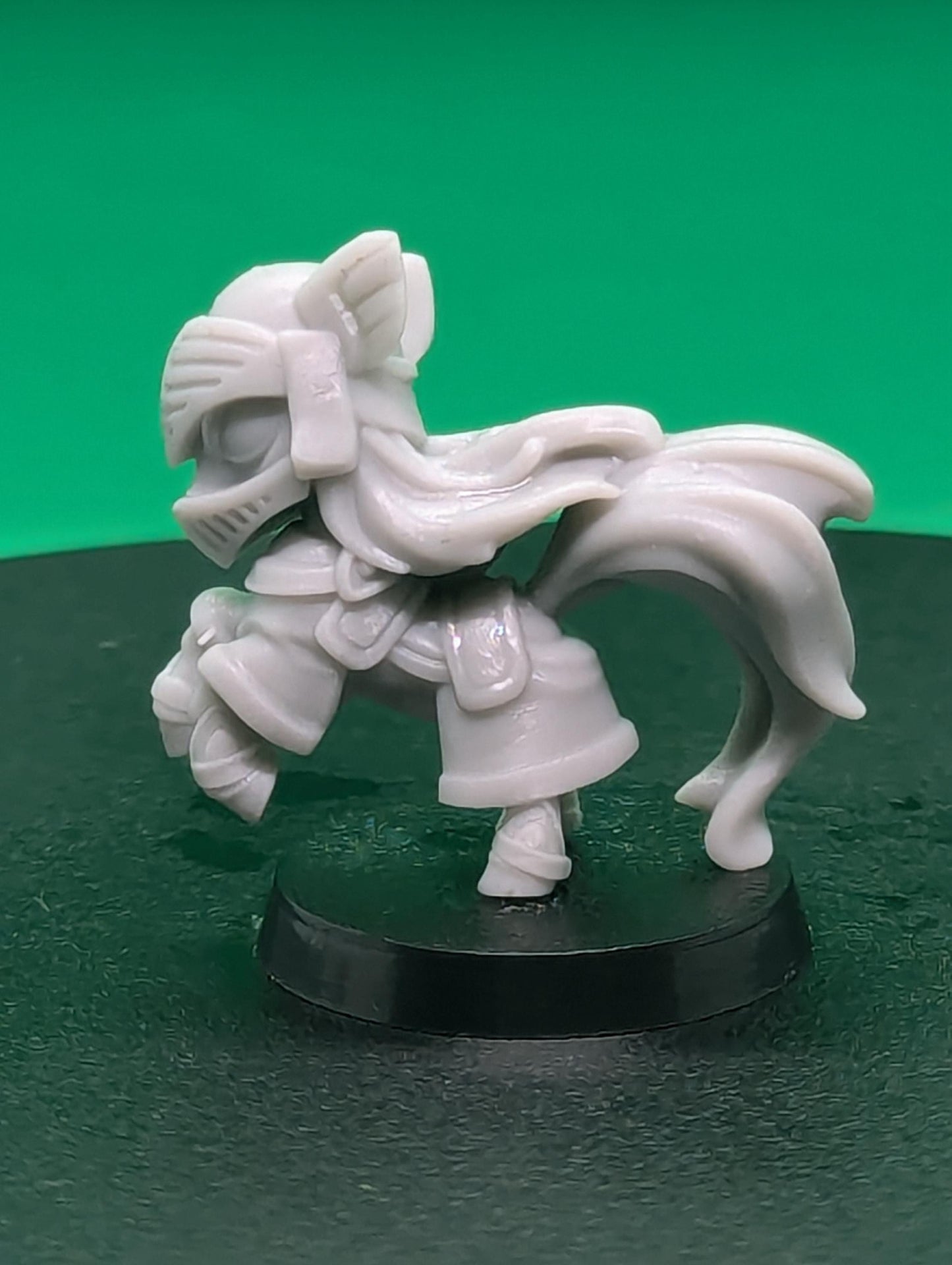 Paladin Pony (Medium) - Tabletop Figure for Dungeons & Dragons, DnD, Pathfinder RPGs, TTRPG