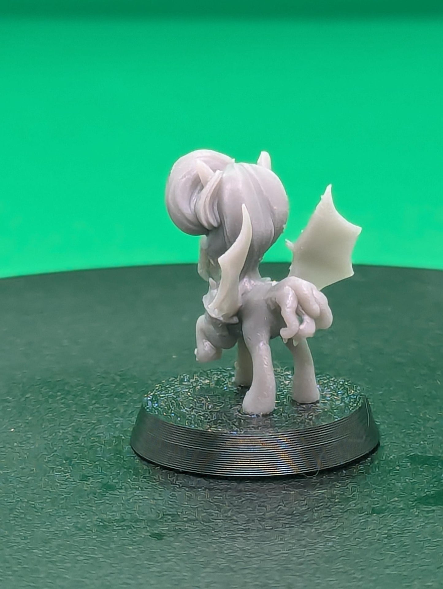 Monster Miniature - Cthulhu Pony (Medium) - Tabletop Figure for Dungeons & Dragons, DnD, Pathfinder RPGs, TTRPG