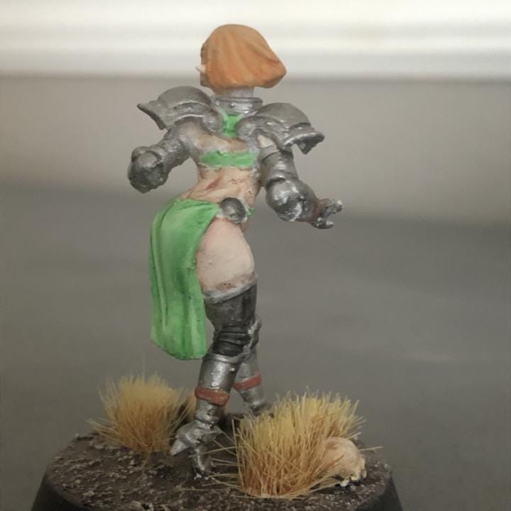 Pointless Armour Elf (Medium) - Tabletop Figure for Dungeons & Dragons, DnD, Pathfinder RPGs, TTRPG