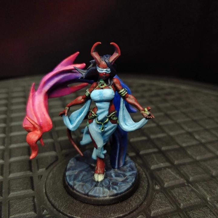 Alytress, Grand Warlock (Medium) - Tabletop Figure for Dungeons & Dragons, DnD, Pathfinder RPGs, TTRPG