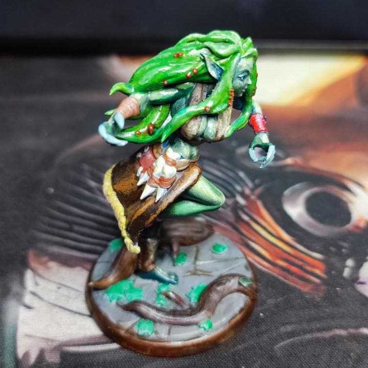 Elledriel, The Elven Druid (Medium) - Tabletop Figure for Dungeons & Dragons, DnD, Pathfinder RPGs, TTRPG