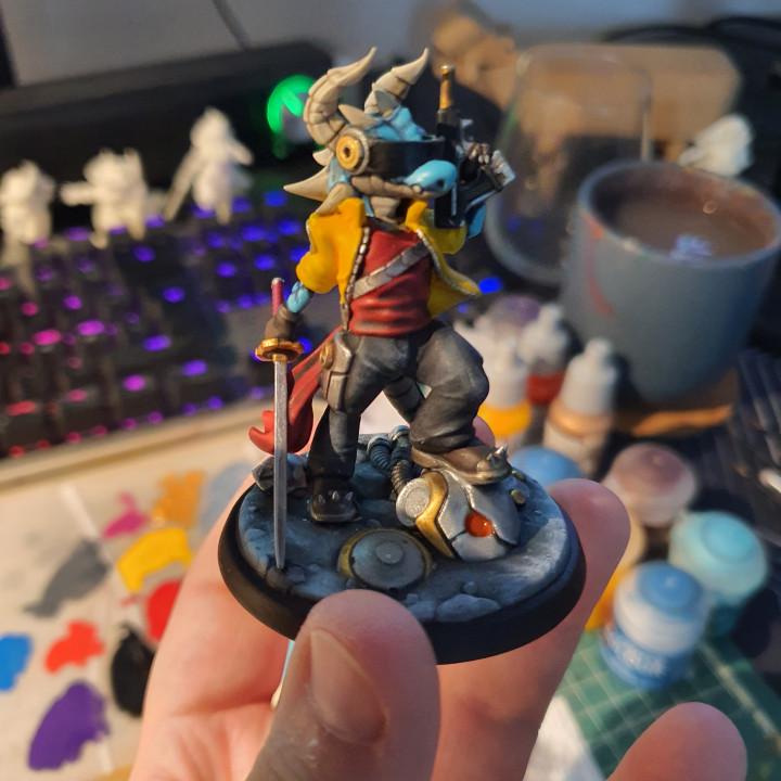 Cyberpunk Kobold (Medium) - Tabletop Figure for Dungeons & Dragons, DnD, Pathfinder RPGs, TTRPG