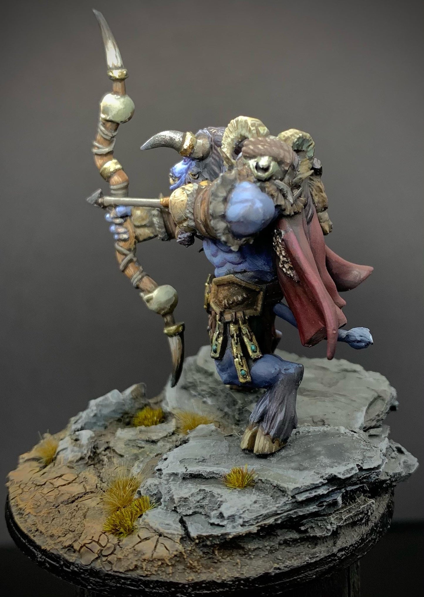 Minotaur Hunter (Large) - Tabletop Figure for Dungeons & Dragons, DnD, Pathfinder RPGs, TTRPG