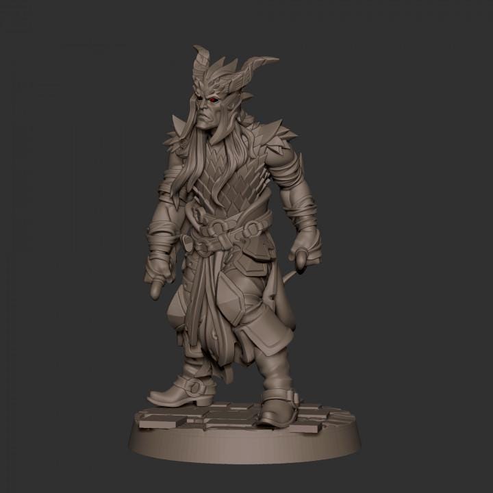 Tiefling Rogue (Medium) - Tabletop Figure for Dungeons & Dragons, DnD, Pathfinder RPGs, TTRPG