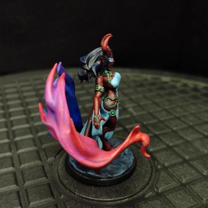 Alytress, Grand Warlock (Medium) - Tabletop Figure for Dungeons & Dragons, DnD, Pathfinder RPGs, TTRPG