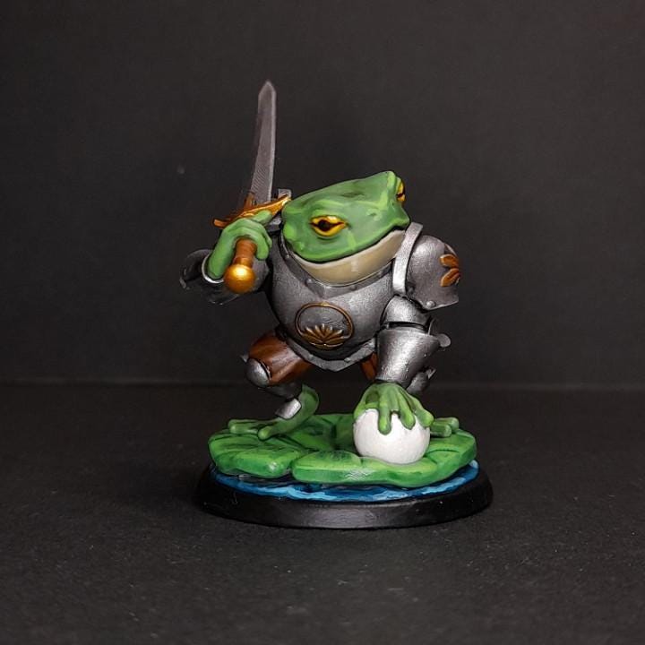 Bogart, The Frog Knight (Medium) - Tabletop Figure for Dungeons & Dragons, DnD, Pathfinder RPGs, TTRPG