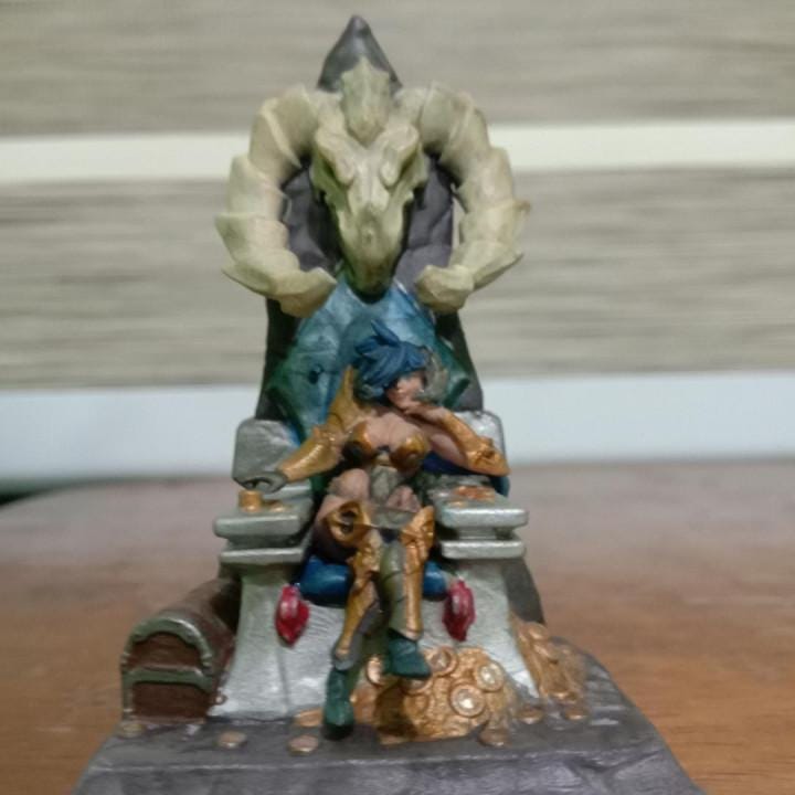 Waverendor Dragon Goddess Throned (Large)- Tabletop Figure for Dungeons & Dragons, DnD, Pathfinder RPGs, TTRPG