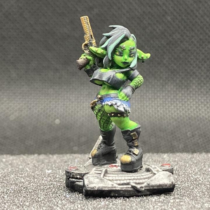 Leora The Goblin (Medium) - Tabletop Figure for Dungeons & Dragons, DnD, Pathfinder RPGs, TTRPG