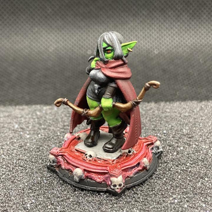 Cesti, The Goblin Archer (Medium) - Tabletop Figure for Dungeons & Dragons, DnD, Pathfinder RPGs, TTRPG