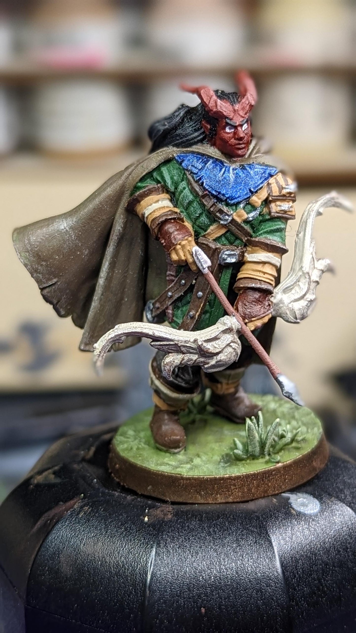 Tiefling Ranger (Medium) - Tabletop Figure for Dungeons & Dragons, DnD, Pathfinder RPGs, TTRPG